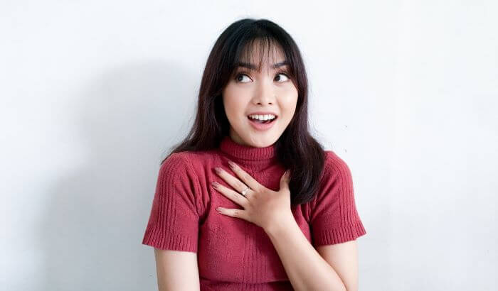 Rosto redondo masculino